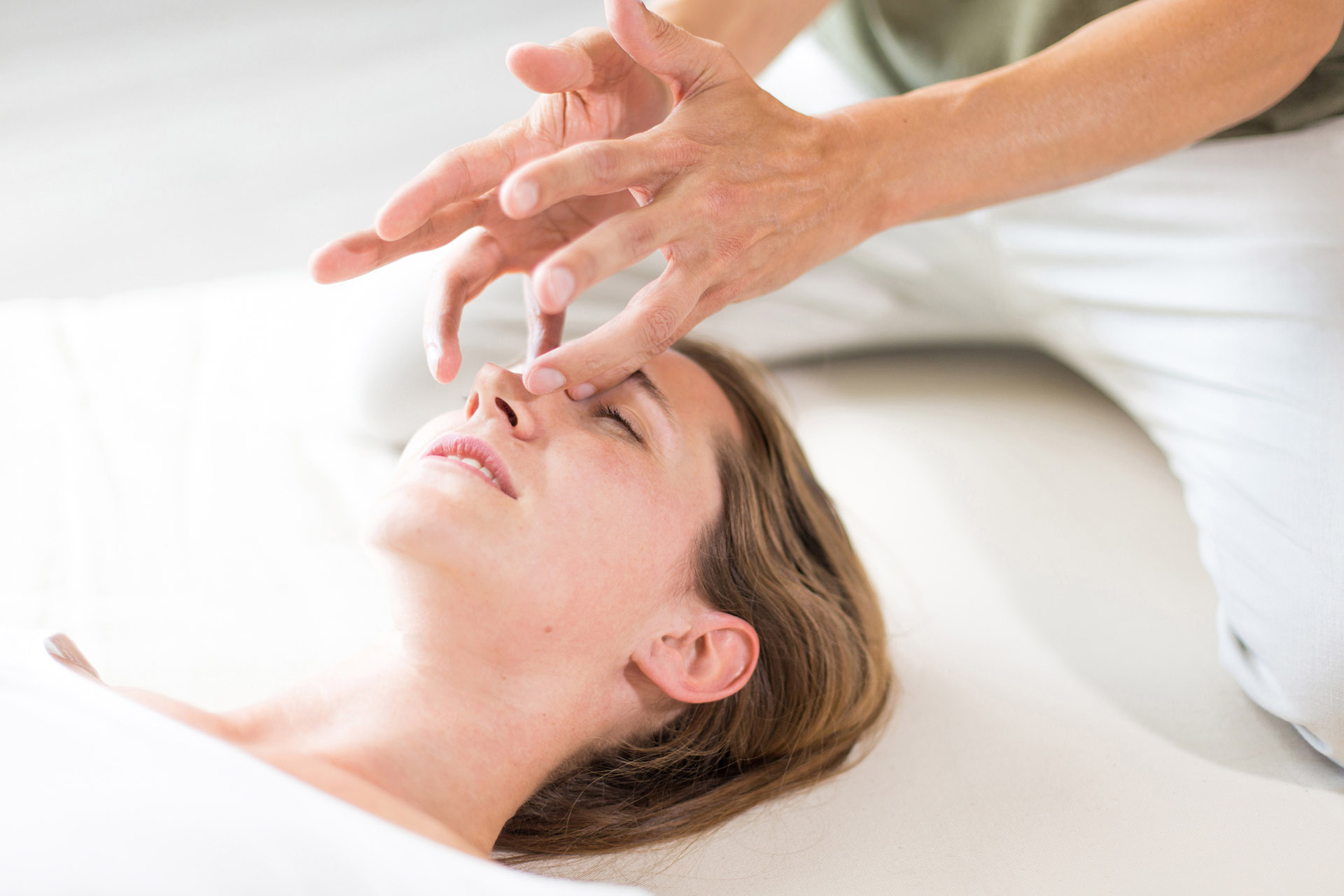 Behandlung am Gesicht