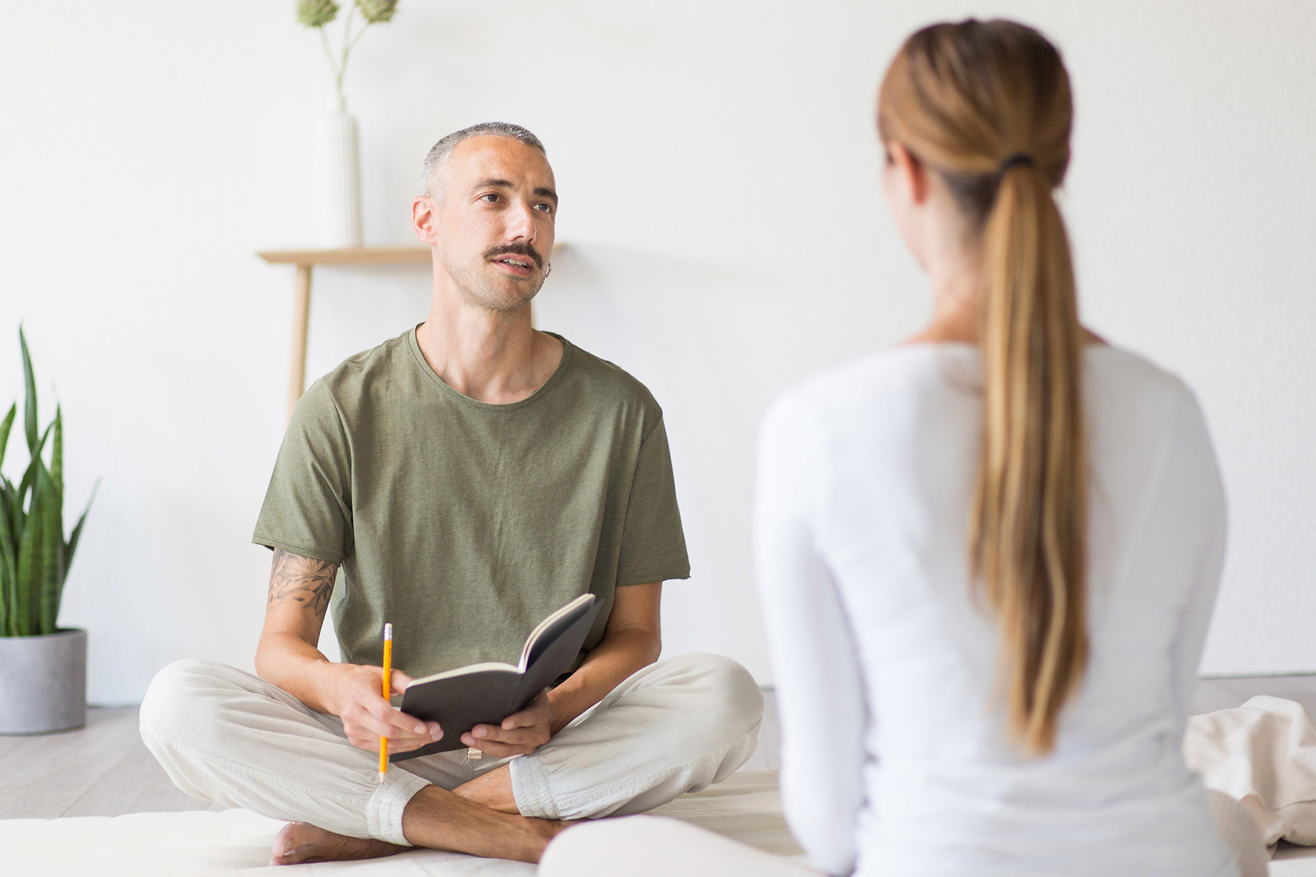 Die Behandlung beginnt mit einem persönlichen Gespräch
